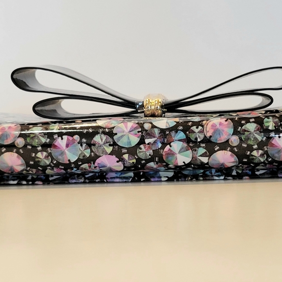 NWT Betsey Johnson XOLYLA Crossbody/ Clutch Purse with Bow - Picture 6 of 6